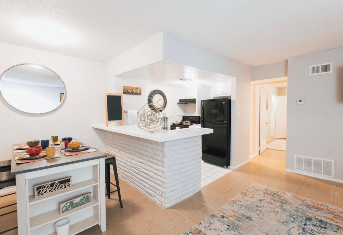 Enticing 1Br Apartment In The Heart Of The Heights Хьюстон Экстерьер фото